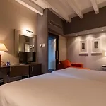 Hotel La Trufa Negra 4*