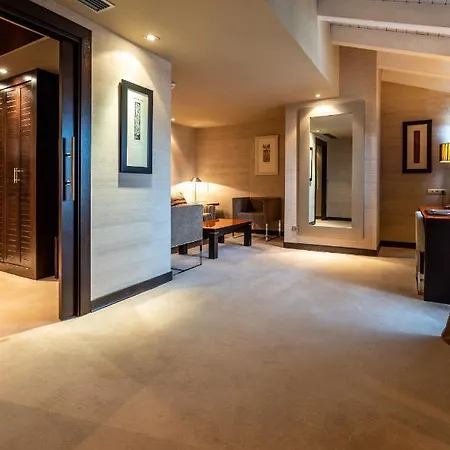 La Trufa Negra 4* Mora de Rubielos