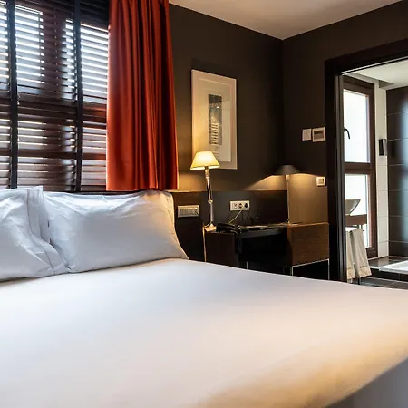 La Trufa Negra Otel 4*