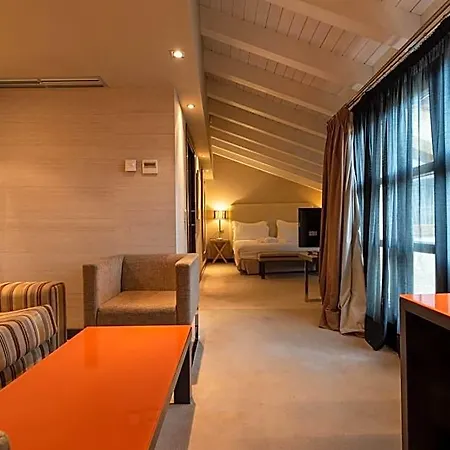 La Trufa Negra Hotel 4*