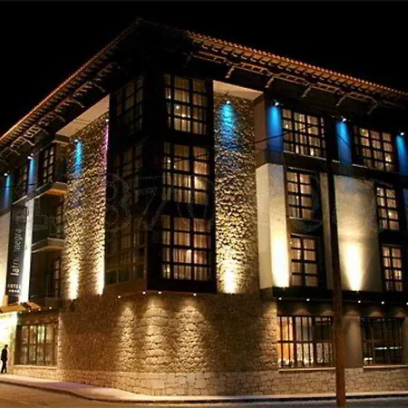 La Trufa Negra 4* Mora de Rubielos